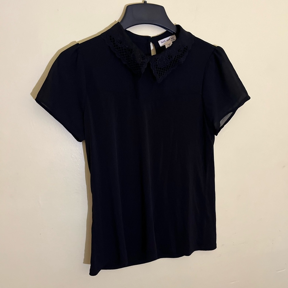 Faith and Joy Black Fitted Short Sleeve Blouse
